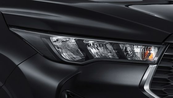 Innova Zenix - Image 5