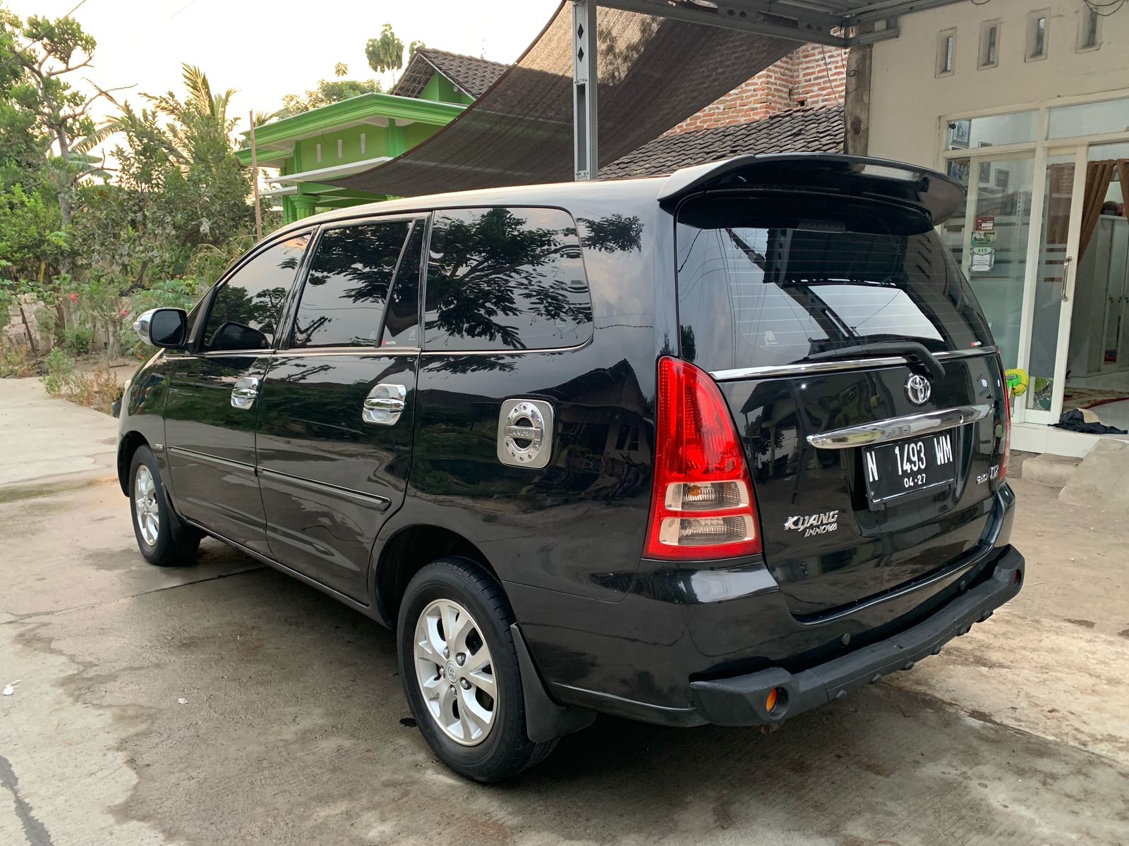 Innova 2.0 Matic Type V Tertinggi - Image 3